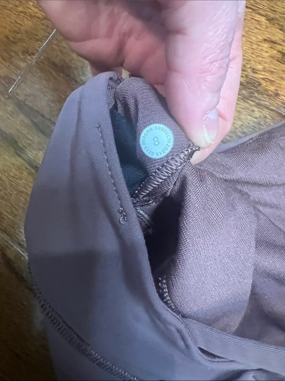 191.2 Lululemon Energy High-Neck Longline Tough Bra B–D Cups Dark Oxide - Picture 6 of 8